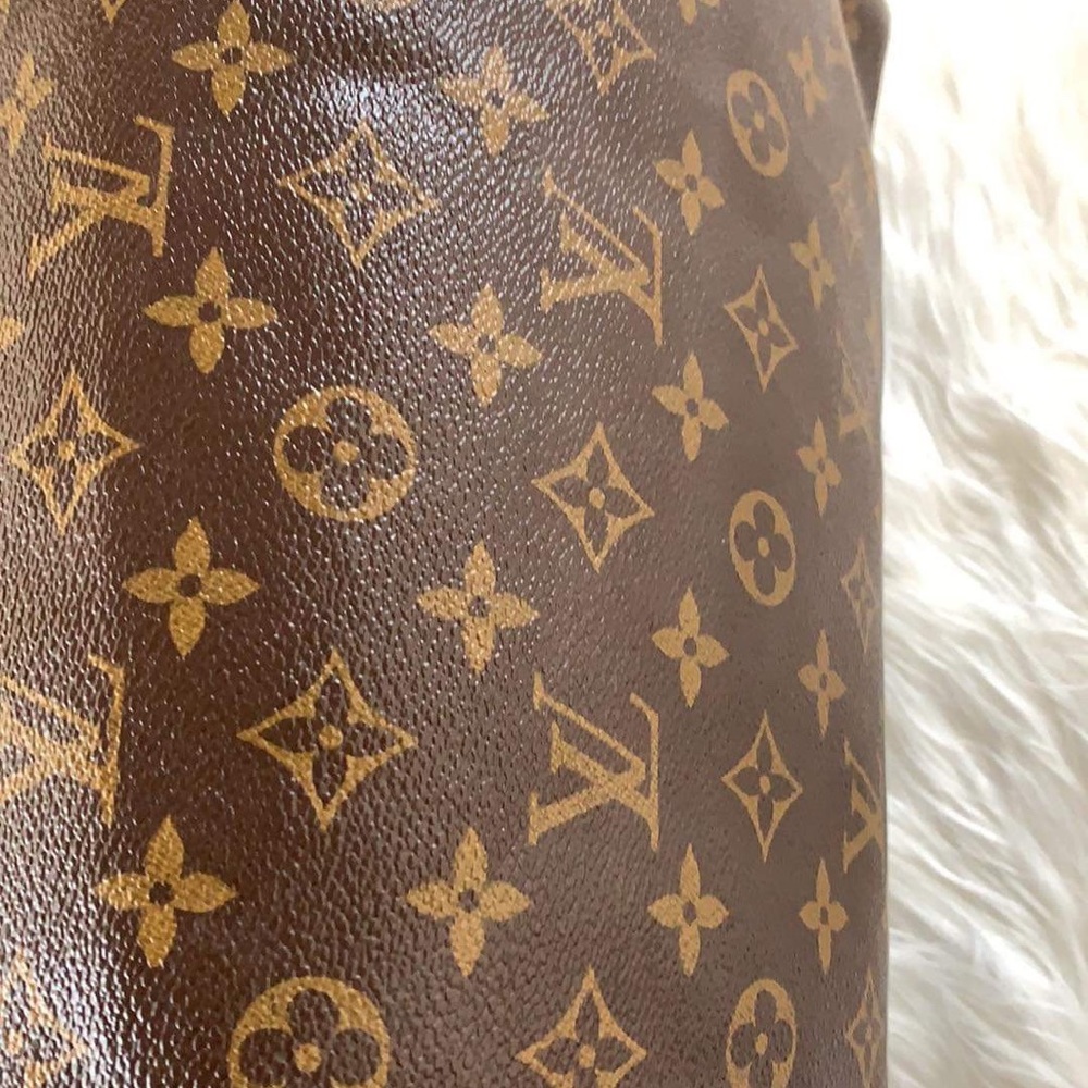 Authentic Louis Vuitton Speedy 30 - Picture 3 of 8